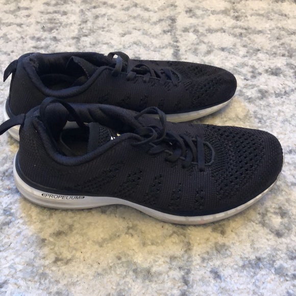 Black APL Techpro Sneakers - Picture 2 of 4